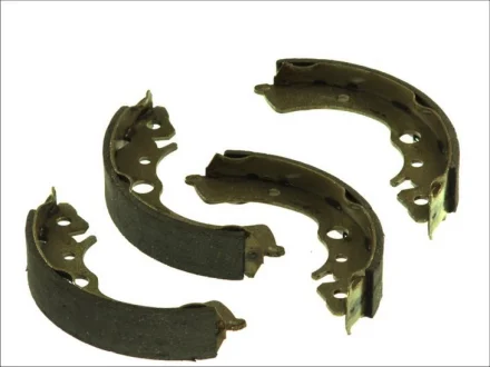 Гальмівна колодка ACURA INTEGRA HONDA CIVIC I, CIVIC II, CIVIC III, CIVIC IV, CIVIC V, CIVIC VI, CRX I, CRX II, CRX III, DOMANI, INTEGRA ROVER 200 I 1.2-1.6 09.79-08.01 ABE C04003ABE