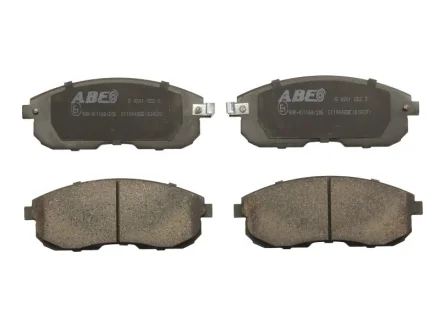 Комплект гальмівних колодок передн, INFINITI I30 NISSAN 200SX, 350Z, ALTIMA, AVENIR, CEFIRO III, CUBE, JUKE, MAXIMA / MAXIMA QX IV, MAXIMA / MAXIMA QX V, MAXIMA III, MURANO II 1.2-3.5 01.86- ABE C11044ABE
