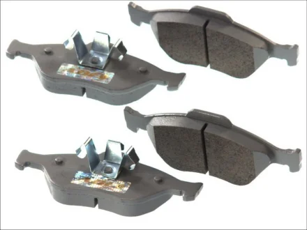 Комплект гальмівних колодок передн, FORD C-MAX II, FIESTA, FIESTA IV, FIESTA V, FUSION, KA, PUMA, STREET KA MAZDA 121 III, 2, 3, 5 1.0-2.3 08.95-12.14 ABE C13053ABE