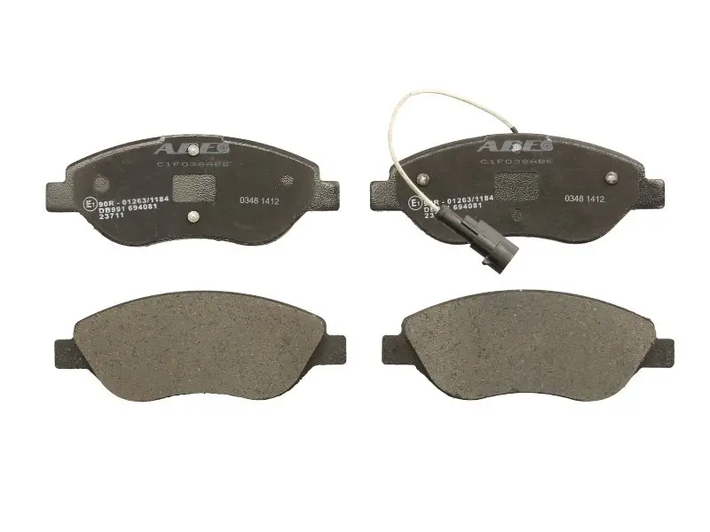 Комплект гальмівних колодок передн, ALFA ROMEO MITO FIAT BRAVO II, STILO LANCIA DELTA III, LYBRA 1.3D-2.4 10.01-10.18 ABE C1F038ABE (фото 1)