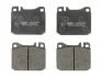Комплект гальмівних колодок передн, MERCEDES 123 (C123), 123 T-MODEL (S123), 123 (W123), /8 (W114), /8 (W115), G (W460), G (W463), M (W164), S (C126), S (W116), SL (C107), SL (R107), 1000 2.0-D ABE C1M003ABE (фото 1)