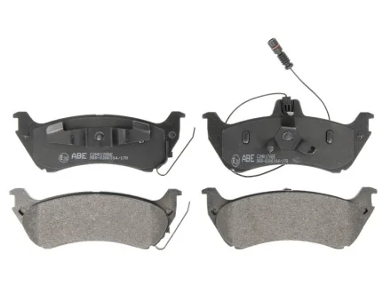 Комплект гальмівних колодок задн, MERCEDES M (W163) 2.3-4.3 02.98-06.05 ABE C2M017ABE