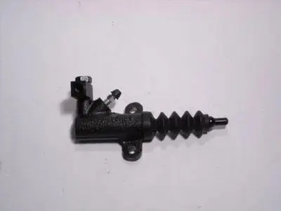 Робочий циліндр зчеплення KIA SORENTO I 2.5D/3.3 08.02-12.11 AISIN RY010 (фото 1)