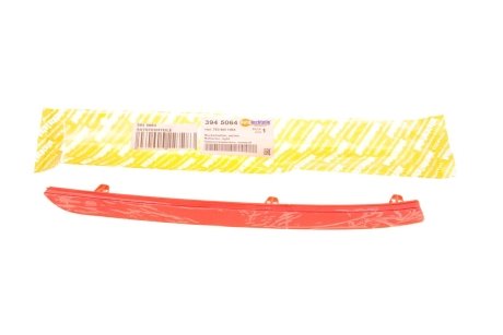 Световозвращатель, правый AUTOTECHTEILE 394 5064