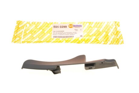 Фото накладка стекла лобового Renault Duster 10-17 (R) AUTOTECHTEILE 505 0299 Накладка стекла лобового Renault Duster 10-17 (R) AUTOTECHTEILE 505 0299