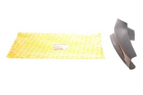 Фото накладка бампера переднього AUTOTECHTEILE 703 5139 Накладка бампера переднього AUTOTECHTEILE 703 5139