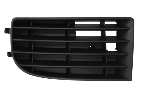 Решітка бампера передн лів (4 смужки) VW GOLF V Хетчбек 10.03-02.09 BLIC 6502-07-9524997P
