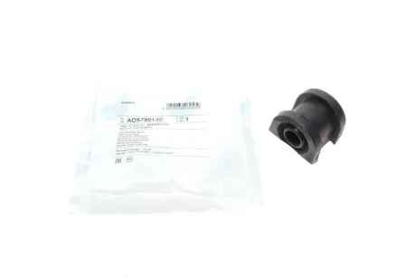 Втулка стабілізатора (переднього) Subaru Forester 08-/Outback 09- (d=16mm) BLUE PRINT ADS78013C