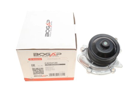 Помпа води MB Sprinter 318CDI OM642 06- BOGAP C4234120