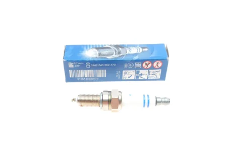 Свічка запалювання Alfa Romeo 146/147/156/166 1.6-2.0 97-06 BOSCH 0 242 040 502