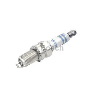 Свічка запалювання (ціна за 1шт) DAIHATSU MATERIA, TERIOS SUZUKI CAPPUCCINO TOYOTA BB II, RUSH 0.7-1.5LPG 02.92- BOSCH 0 242 135 525 (фото 1)