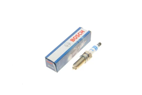 Свічка запалювання Hyundai i10/i20 1.2 08-15 BOSCH 0 242 135 545