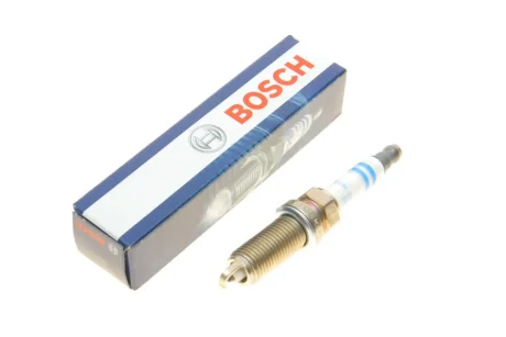 Свічка запалювання Subaru Forester/Impreza/Legacy/Outback 10- BOSCH 0 242 135 553