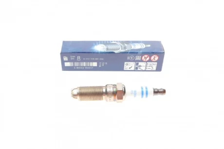 Свічка запалювання Opel Astra G/Vectra 2.2 16V 01-08 BOSCH 0 242 229 661