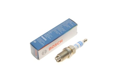 Свеча зажигания BOSCH 0242235766