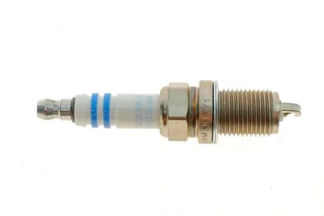 Свічка запалювання Infiniti J30/M30 3.0i/Lexus ES/GS/LS 2.0-4.3i 89-06 BOSCH 0 242 236 599