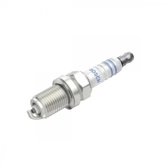Свічка запалювання Audi/Ford/Peugeot/Renault/Seat/Smart/Fiat BOSCH 0 242 245 536