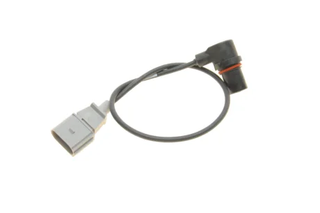 Датчик положення колінчастого вала AUDI A4 B5, A4 B6, A4 B7, A6 C5, A8 D3, TT SEAT LEON SKODA OCTAVIA I, SUPERB I VW NEW BEETLE, PASSAT B5, PASSAT B5.5, SHARAN, TOUAREG 1.6-3.2 08.96-12.10 BOSCH 0 261 210 178