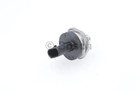Датчик тиску палива CADILLAC ATS, CTS CHEVROLET CAMARO 2.0 02.13- BOSCH 0 261 545 062