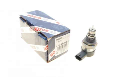 Клапан редукционный рейки паливної Renault Trafic 2.0dCi 06- BOSCH 0 281 002 753