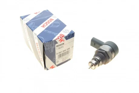 Клапан редукционный рейки паливної BMW 5 (F10)/7 (F01-F04) 12-16 (N57) BOSCH 0 281 006 246