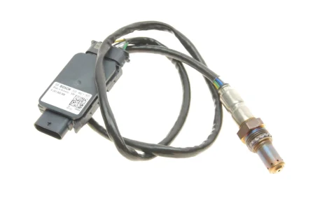 Датчик оксидів азоту (NOx) Audi A3/Q2/Skoda Karoq/Octavia/VW Golf VII 12- BOSCH 0 281 008 800