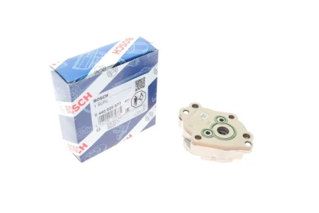 Паливний насос зубчастий BOSCH 0 440 020 077