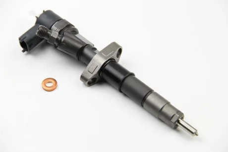 Електромагнітний CR інжектор NISSAN INTERSTAR OPEL MOVANO A RENAULT MASTER II, MASTER III 2.3D/2.5D 10.01- BOSCH 0 445 110 141