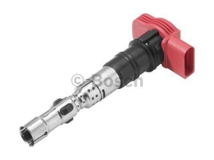 Котушка запалювання Audi A4/A6/A8/VW Touareg 4.2 02-06 BOSCH 0 986 221 054