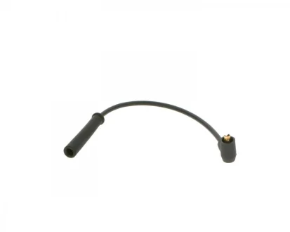 Комплект проводів запалювання FORD MAVERICK MAZDA 626 II NISSAN TERRANO II ROVER 200 II, 400 II SEAT RONDA 1.6/2.0/2.4 03.83-09.07 BOSCH 0 986 356 807