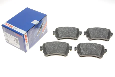 Комплект гальмівних колодок задн, CITROEN JUMPY III, SPACETOURER FIAT SCUDO, ULYSSE OPEL VIVARO C, ZAFIRA LIFE PEUGEOT EXPERT, TRAVELLER TOYOTA PROACE, PROACE VERSO 1.5D-Electric 02.16- BOSCH 0 986 424 437