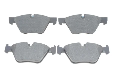 Колодки гальмівні (передні) BMW 5 (F10/F11) 09-16 (Ate) BOSCH 0 986 424 620