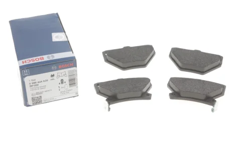 Комплект гальмівних колодок задн, PONTIAC VIBE TOYOTA CAMRY, CELICA, COROLLA, COROLLA VERSO, IST, PRIUS, VIOS / SOLUNA VIOS, YARIS, YARIS VERSO 1.0-2.0D 10.82-12.09 BOSCH 0 986 424 630