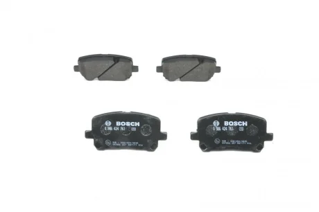 Колодки гальмівні (передні) Toyota Avensis/Corolla 01-10 (Akebono) BOSCH 0 986 424 761