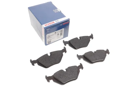 Комплект гальмівних колодок задн, BMW 3 (E36), 3 (E46), Z1, Z3 (E36), Z4 (E85), Z4 (E86) MG MG X-POWER 1.6-4.6 06.88-02.09 BOSCH 0 986 460 964