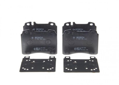 Фото комплект гальмівних колодок BOSCH 0986460966 Комплект гальмівних колодок BOSCH 0986460966