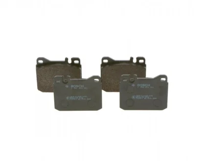 Колодки гальмівні (передні) MB S-class (W116)/123 (S123)/SL (R107/C107) 71-85 BOSCH 0 986 463 921