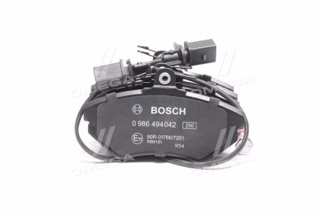 Тормозные колодки, дисковые BOSCH 0986494042