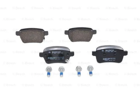 Комплект гальмівних колодок задн, FIAT 500L OPEL ADAM, CORSA E 1.0-1.6D 10.12- BOSCH 0986494747