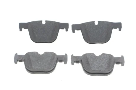 Комплект гальмівних колодок задн, BMW 3 (F30, F80), 3 (F31), 3 GRAN TURISMO (F34), 4 (F32, F82), 4 (F33, F83), 4 GRAN COUPE (F36) 2.0D-3.0H 11.11- BOSCH 0 986 494 786