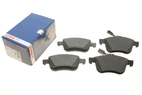 Комплект гальмівних колодок передн (із замком з шумопоглинаючою пластиною), FIAT DOBLO, DOBLO CARGO LANCIA DELTA III OPEL COMBO, COMBO TOUR 1.3D-2.0D 09.08- BOSCH 0 986 494 795