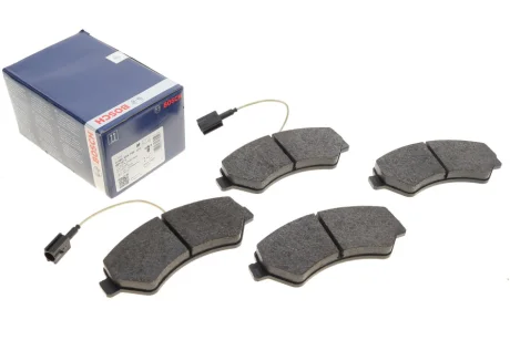 Колодки гальмівні (передні) Citroen Jumper/Fiat Ducato/Peugeot Boxer 2.0-3.0HDi 06- R16(з датчиком) BOSCH 0 986 494 799