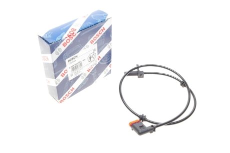 Датчик ABS (задній) MB S-class (W221) 05-13 BOSCH 0 986 594 592