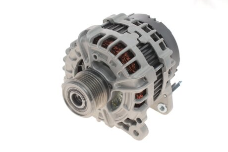Фото генератор VW Passat 1.6-2.0 TDI 11-15 BOSCH 1 986 A01 048 Генератор VW Passat 1.6-2.0 TDI 11-15 BOSCH 1 986 A01 048