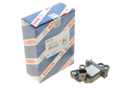 Фото регулятор генератора BOSCH 1 986 AE0 022 РЕГУЛЯТОР ГЕНЕРАТОРА BOSCH 1 986 AE0 022