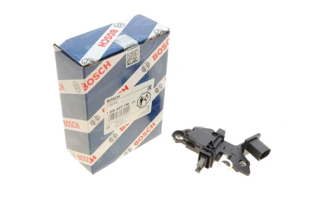 Регулятор напруги MERCEDES E T-MODEL (S211), E (W211) 2.1D/2.7D/3.2D 03.02-07.09 BOSCH 1 986 AE0 136