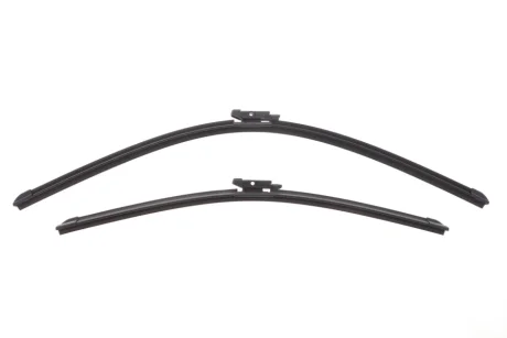 Щітки склоочисника (700/550мм) Citroen C5/Opel Zafira 05- BOSCH 3 397 007 221
