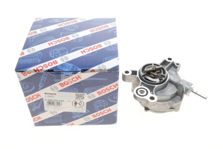 Насос вакуумний Citroen C4/C5/C8/Jumpy/Peugeot 307/308/508 1.5/2.0 03- BOSCH F009D02695