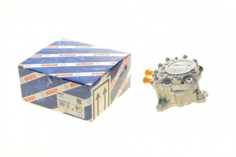 Насос вакуумний VW Golf V/Passat/Touran 2.0 TDI 03-10 BOSCH F009D02804