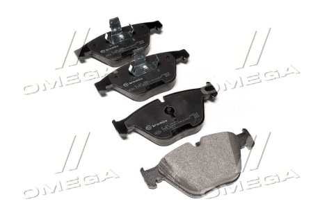 Фото комплект гальмівних колодок з 4 шт. дисків BREMBO P06054 Комплект гальмівних колодок з 4 шт. дисків BREMBO P06054